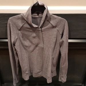 Lululemon top